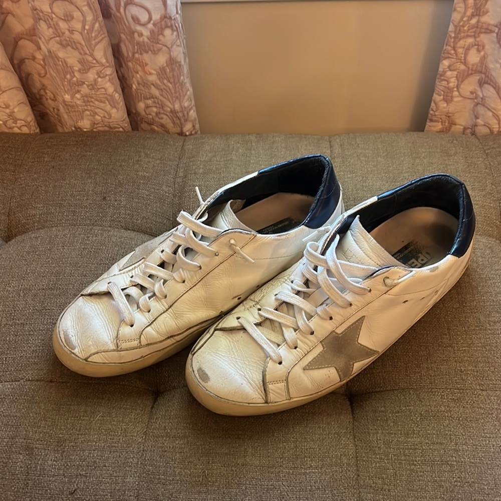 Men’s Golden Goose superstar sneakers sz 44